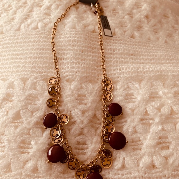 Necklaces - Picture 7 of 8